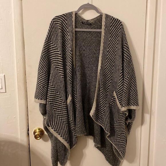 better with love Sweaters - Better With Love, One Size, Wrap cardigan, Black/Grey, Chevron, Knit